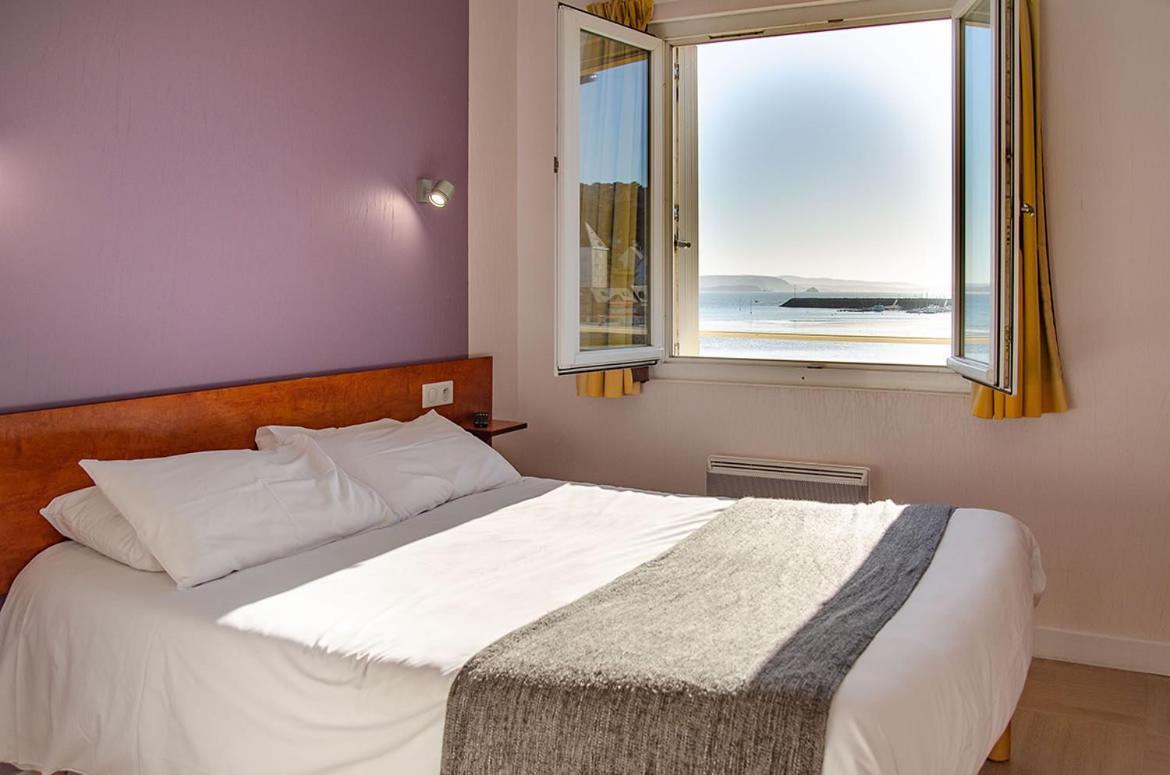 Hotel & Restaurant De La Plage クロゾン エクステリア 写真
